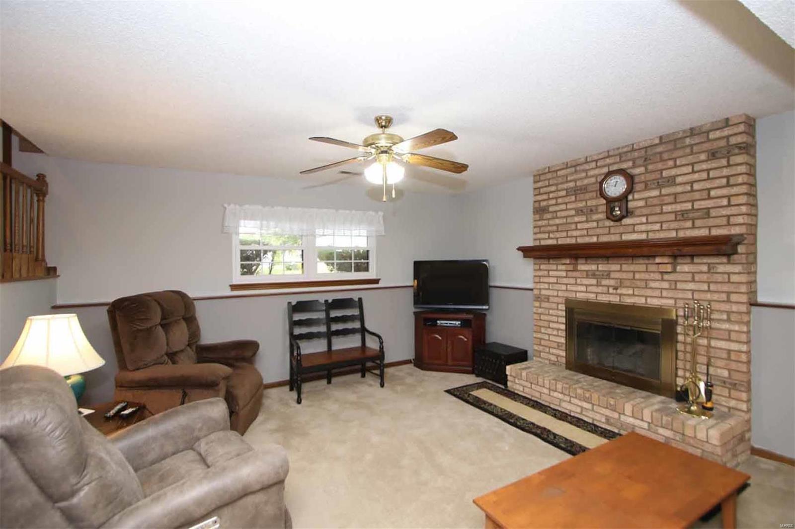 1962 Banyan Tree Road Collinsville, IL 62234 - Photo 27 of 64 Gallery Image 27