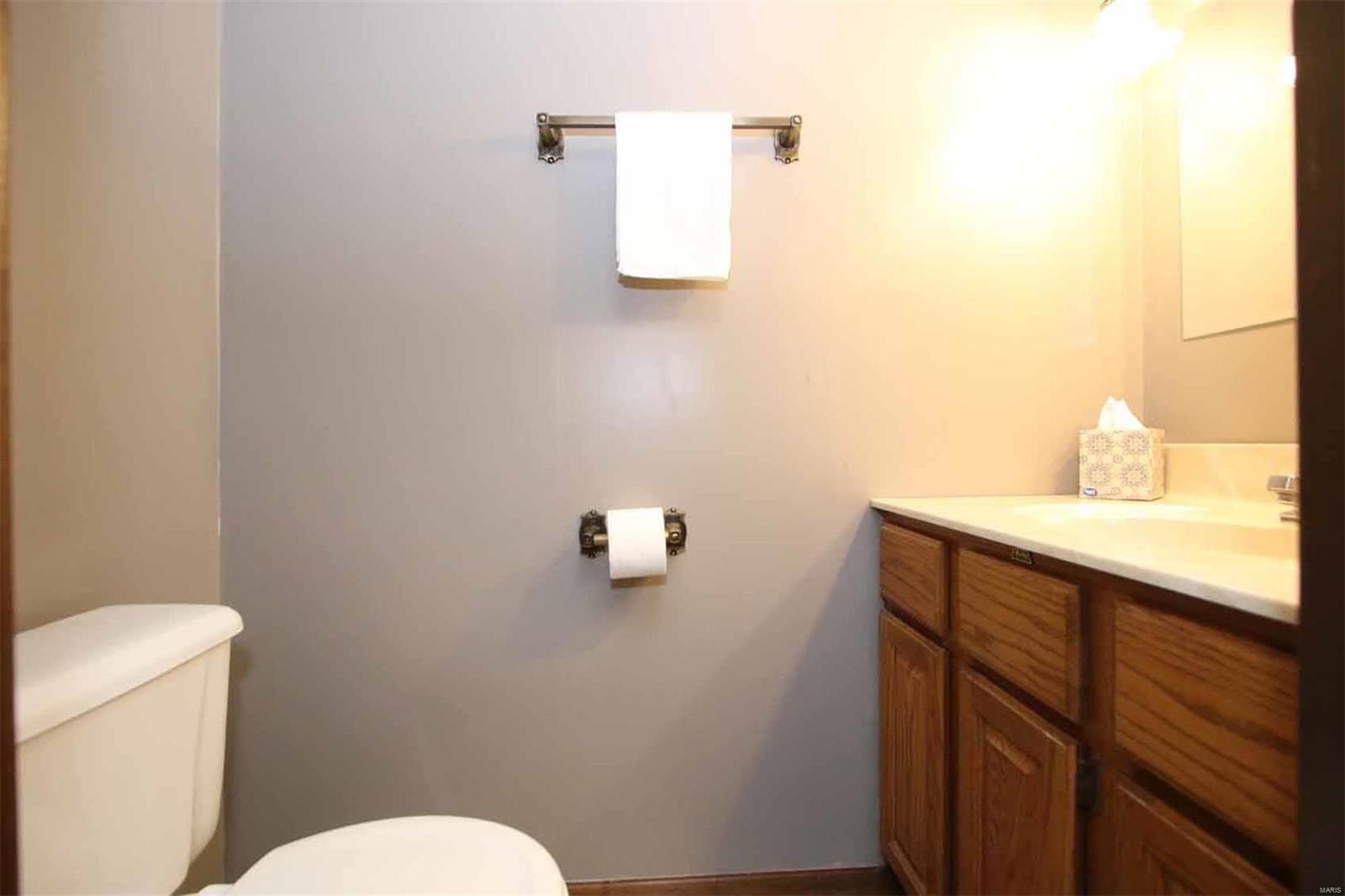 1962 Banyan Tree Road Collinsville, IL 62234 - Photo 30 of 64 Gallery Image 30