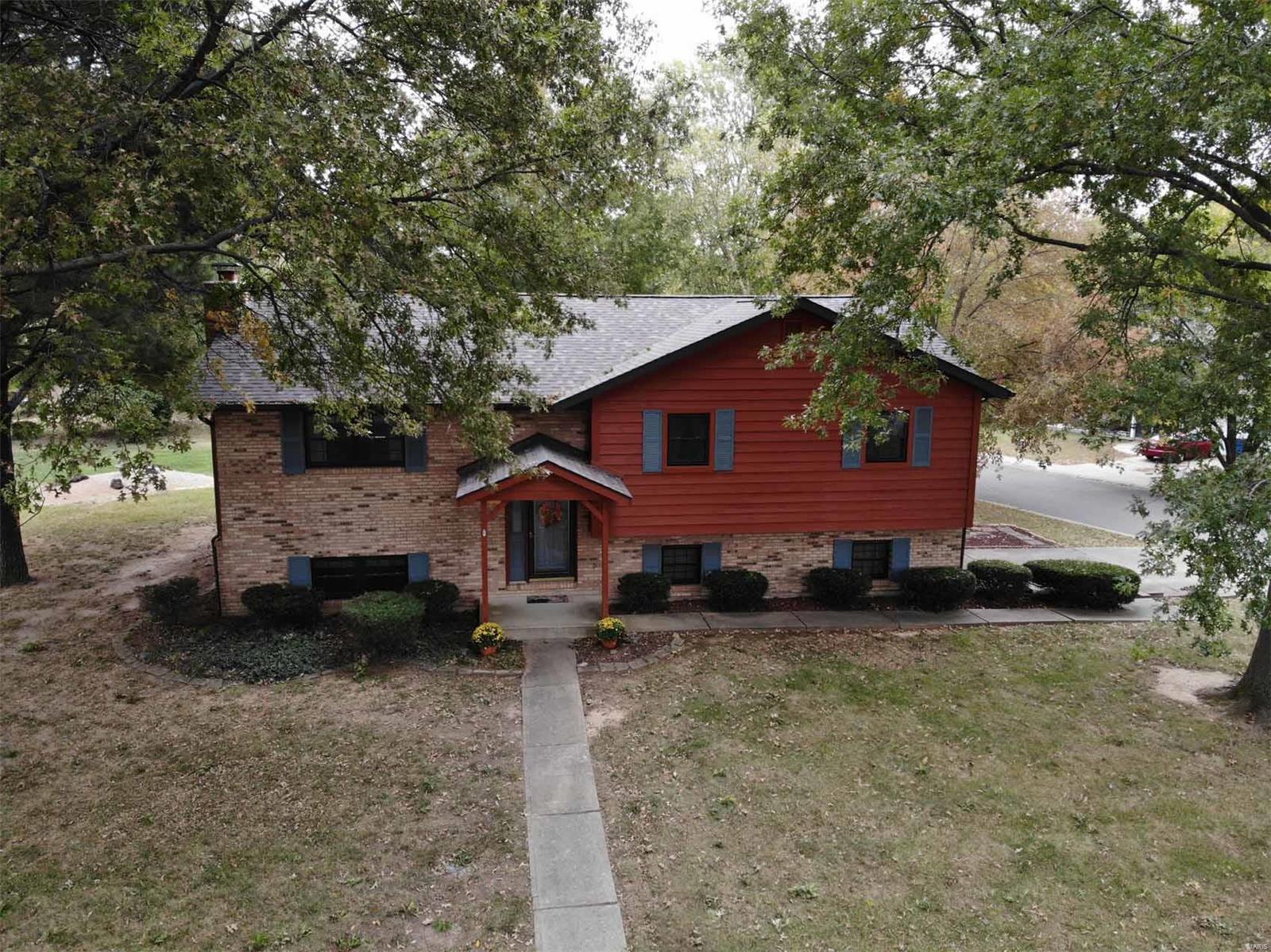 1962 Banyan Tree Road Collinsville, IL 62234 - Photo 33 of 64 Gallery Image 33