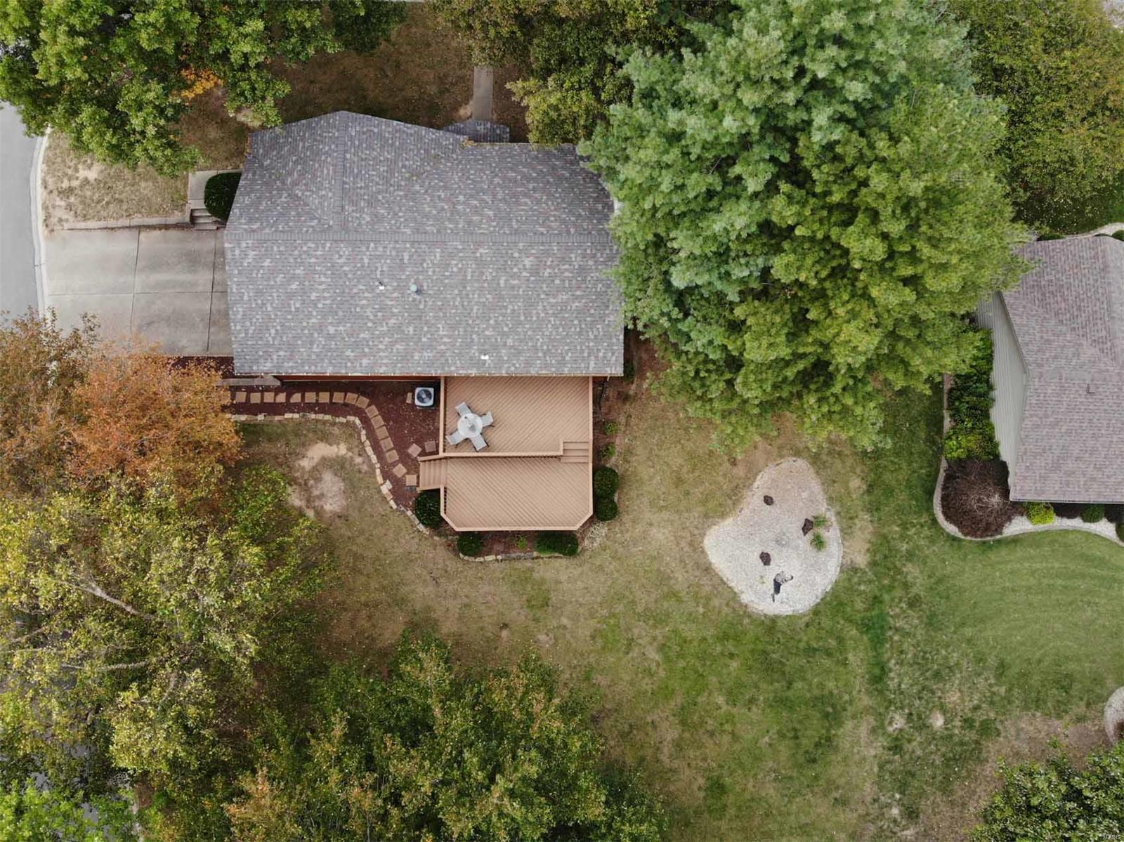 1962 Banyan Tree Road Collinsville, IL 62234 - Photo 36 of 64 Gallery Image 36
