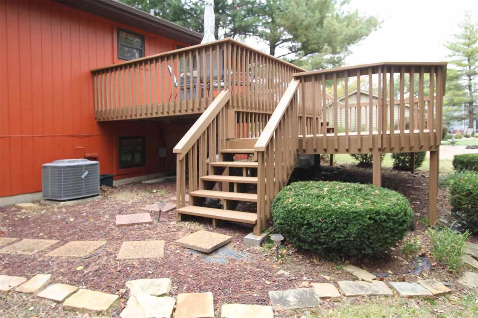 1962 Banyan Tree Road Collinsville, IL 62234 - Photo 53 of 64 Gallery Image 53