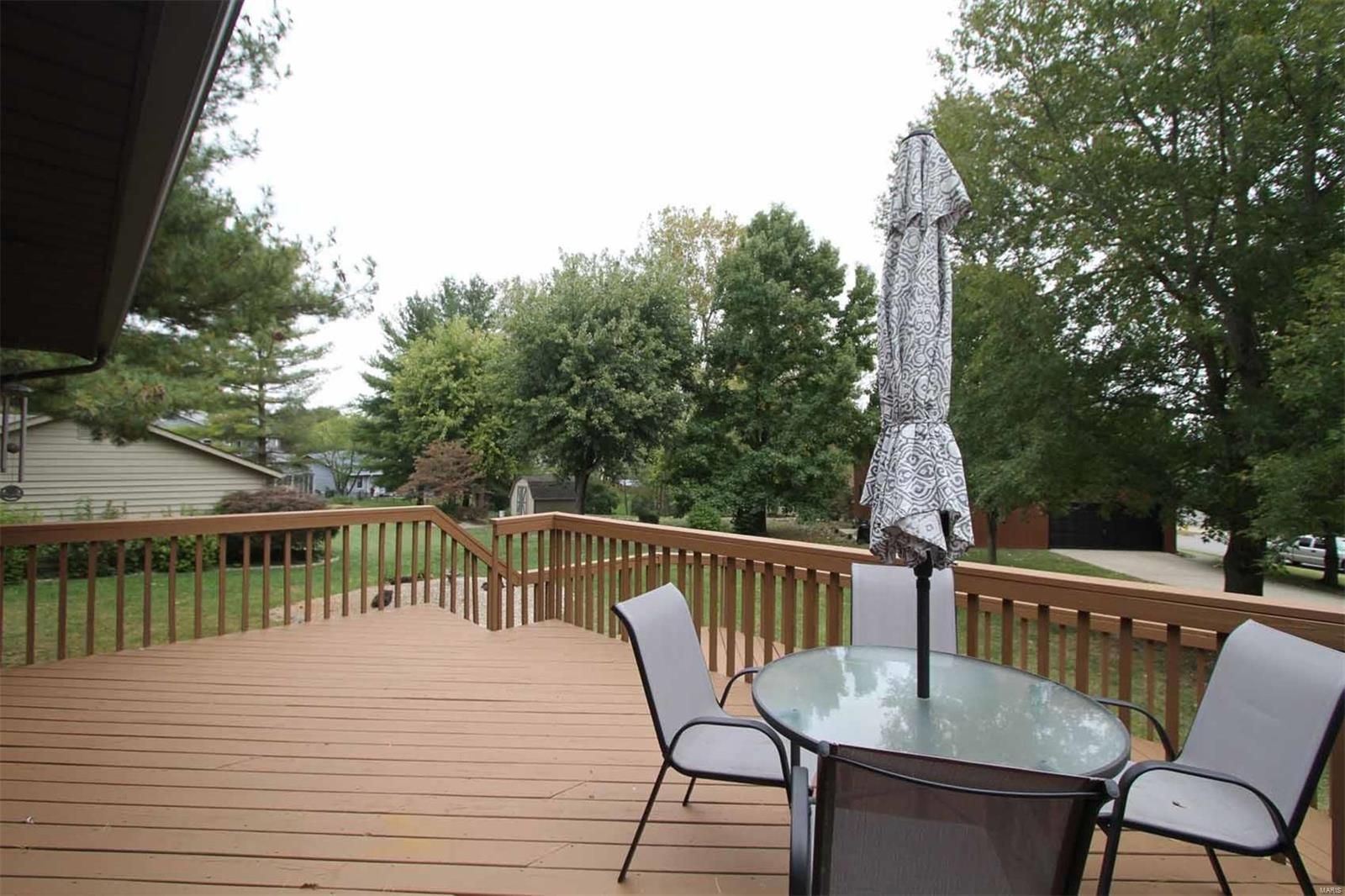 1962 Banyan Tree Road Collinsville, IL 62234 - Photo 57 of 64 Gallery Image 57