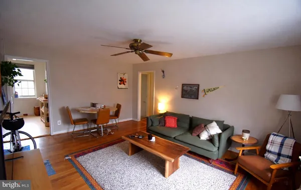 $1,625 | 115 East Glebe Road, Unit E, Alexandria, VA 22305