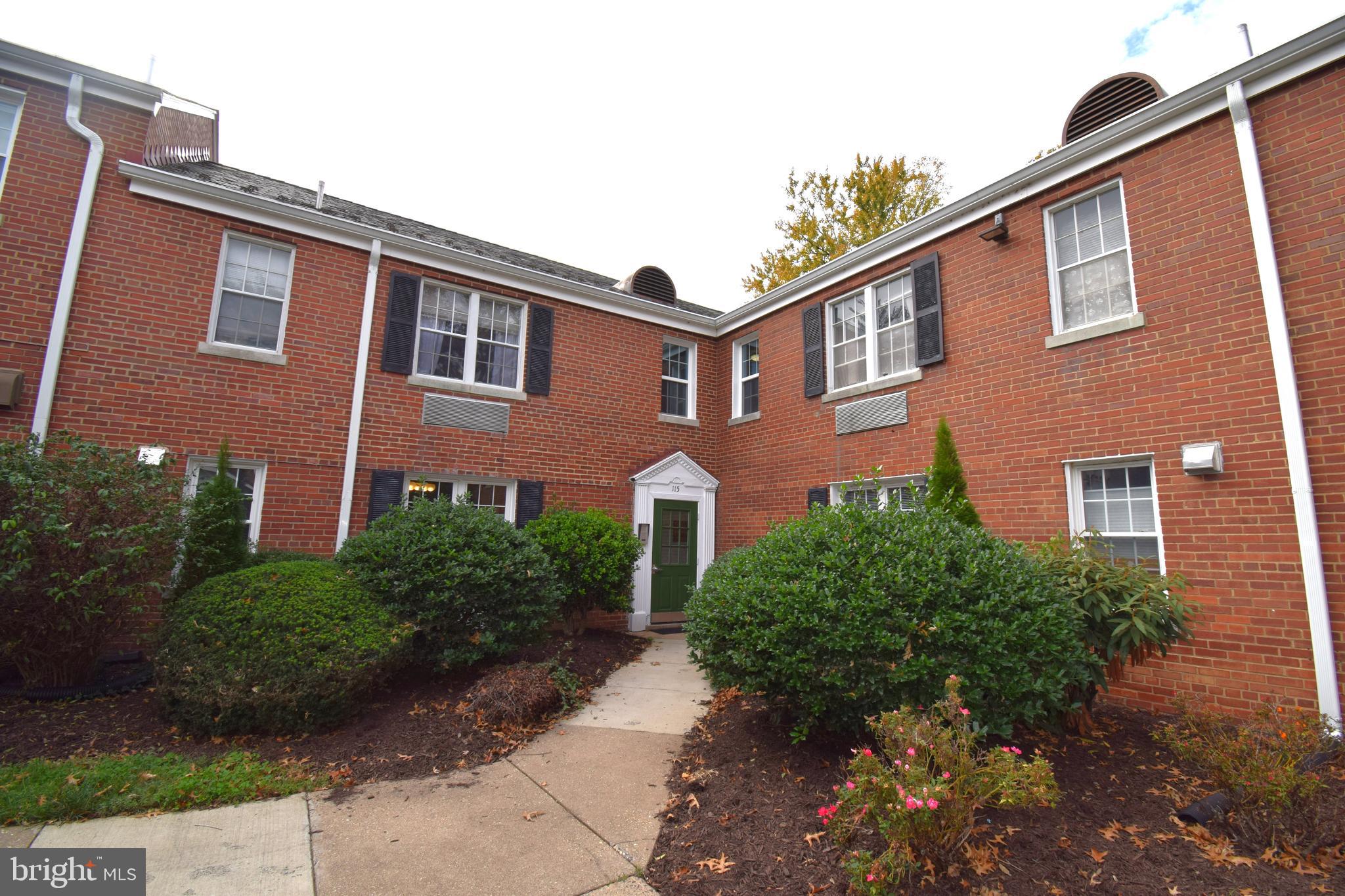 115 East Glebe Road, Unit E Alexandria, VA 22305 - Photo 11 of 14