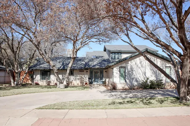 $425,000 | 3104 81st Street, Lubbock, TX 79423