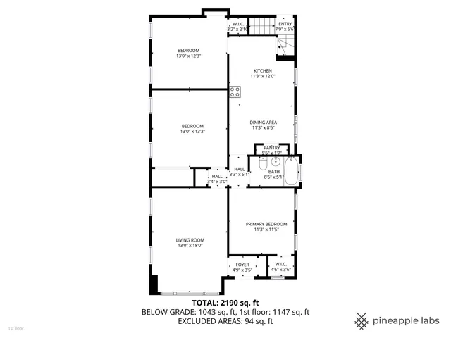 a picture of a room with a floor plan