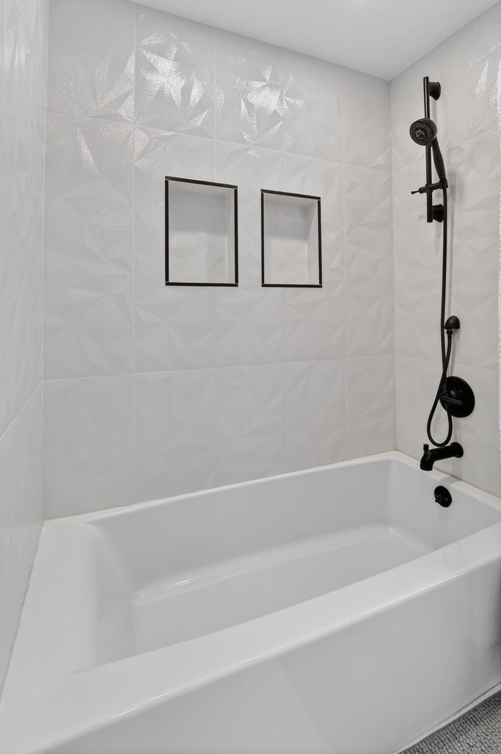 19700 Sedgefield Terrace Boca Raton, FL 33498 - Photo 28 of 61 29-web-or-mls-DSC_6702