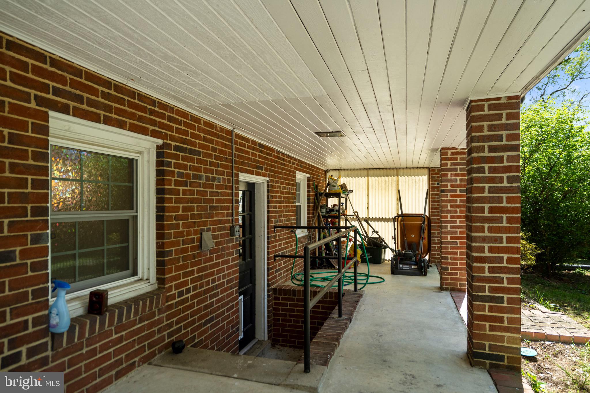 6110 Dorchester Street Springfield, VA 22150 - Photo 30 of 38