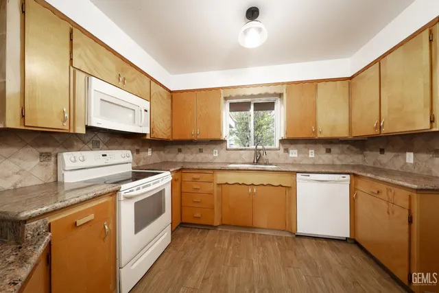 $344,888 | Undisclosed Address, Taft, CA 93268