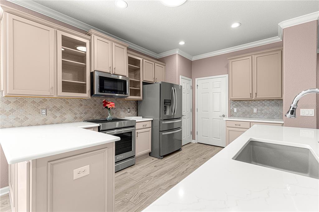 9256 Southwest 66th Loop Ocala, FL 34481 - Photo 22 of 39