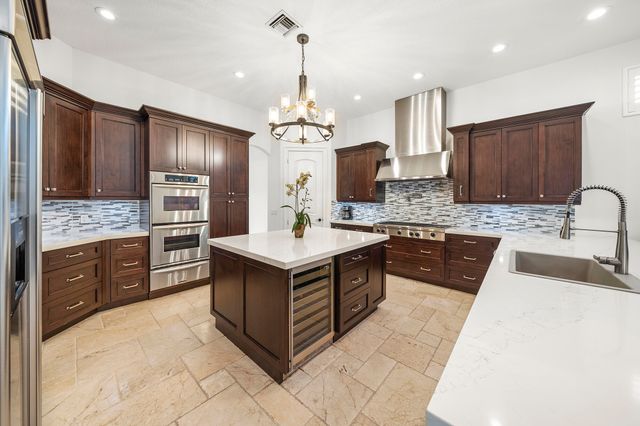 $1,825,000 | 2342 Holly Lane, Palm Beach Gardens, FL 33410