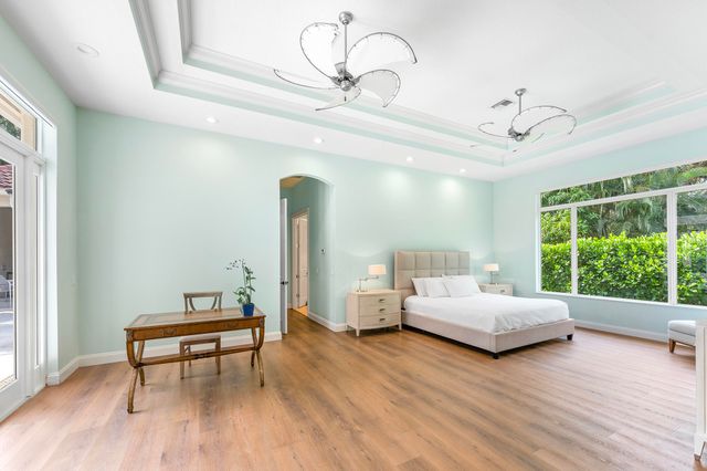 $1,825,000 | 2342 Holly Lane, Palm Beach Gardens, FL 33410