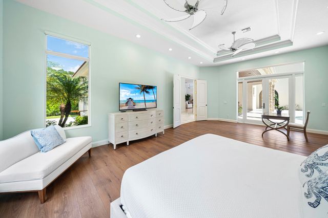 $1,825,000 | 2342 Holly Lane, Palm Beach Gardens, FL 33410