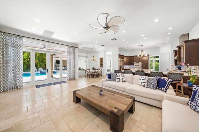 $1,825,000 | 2342 Holly Lane, Palm Beach Gardens, FL 33410