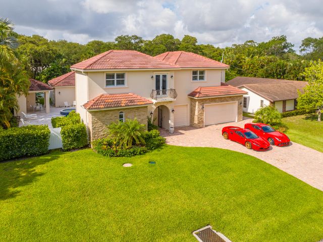 $1,825,000 | 2342 Holly Lane, Palm Beach Gardens, FL 33410