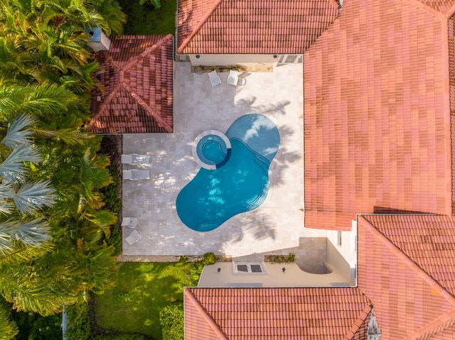 $1,825,000 | 2342 Holly Lane, Palm Beach Gardens, FL 33410