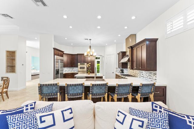 $1,825,000 | 2342 Holly Lane, Palm Beach Gardens, FL 33410