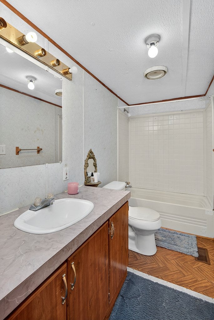 36016 Widener Valley Road Glade Spring, VA 24340 - Photo 18 of 27 Gallery Image 18