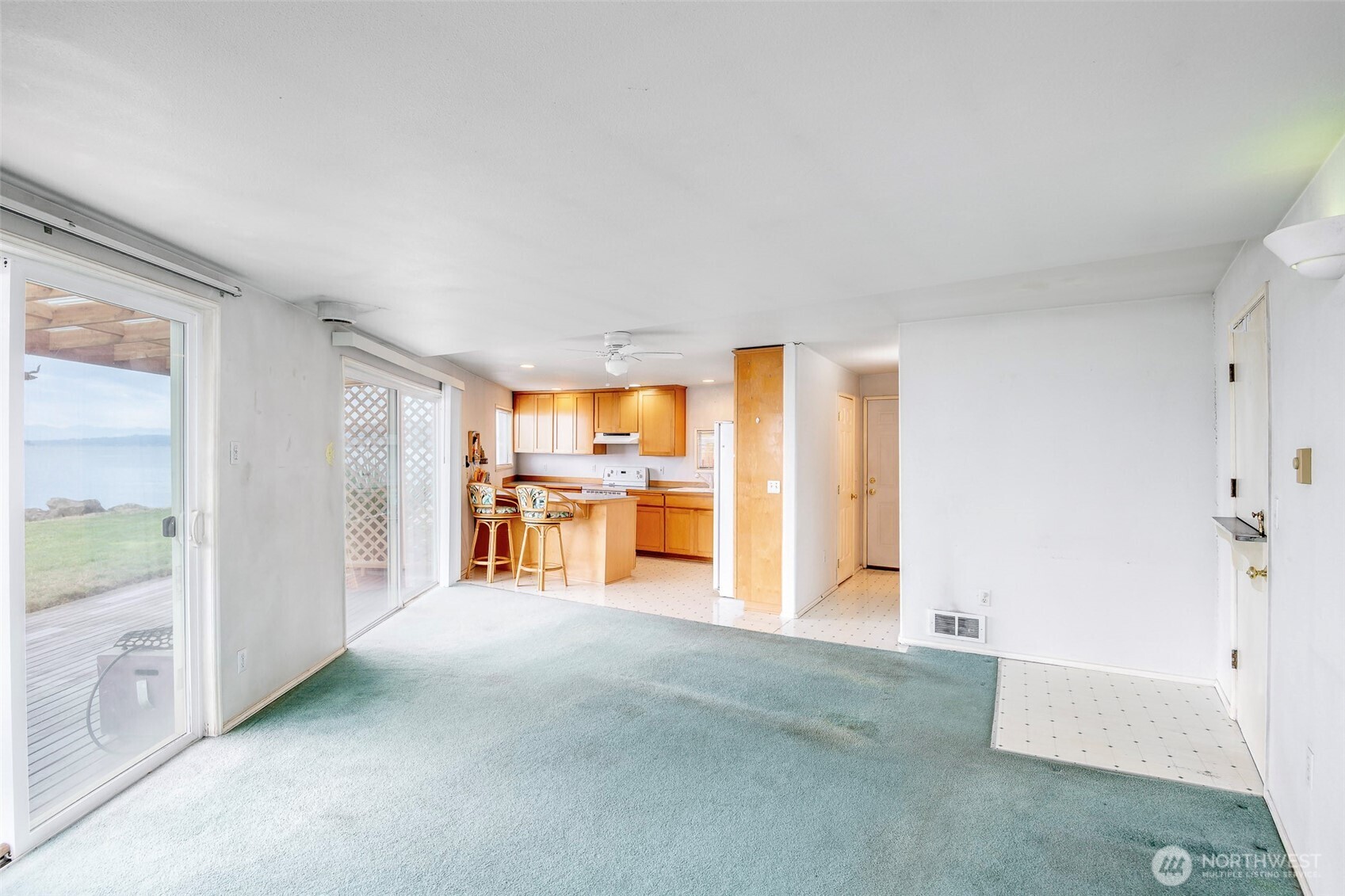 2711 Day Island Boulevard West University Place, WA 98466 - Photo 13 of 17 a view of empty room with a kitchen