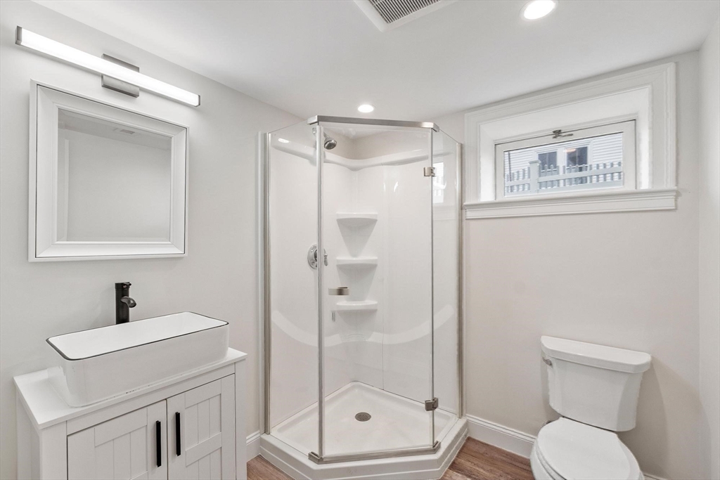 329 Warren Street Waltham, MA 02453 - Photo 17 of 23