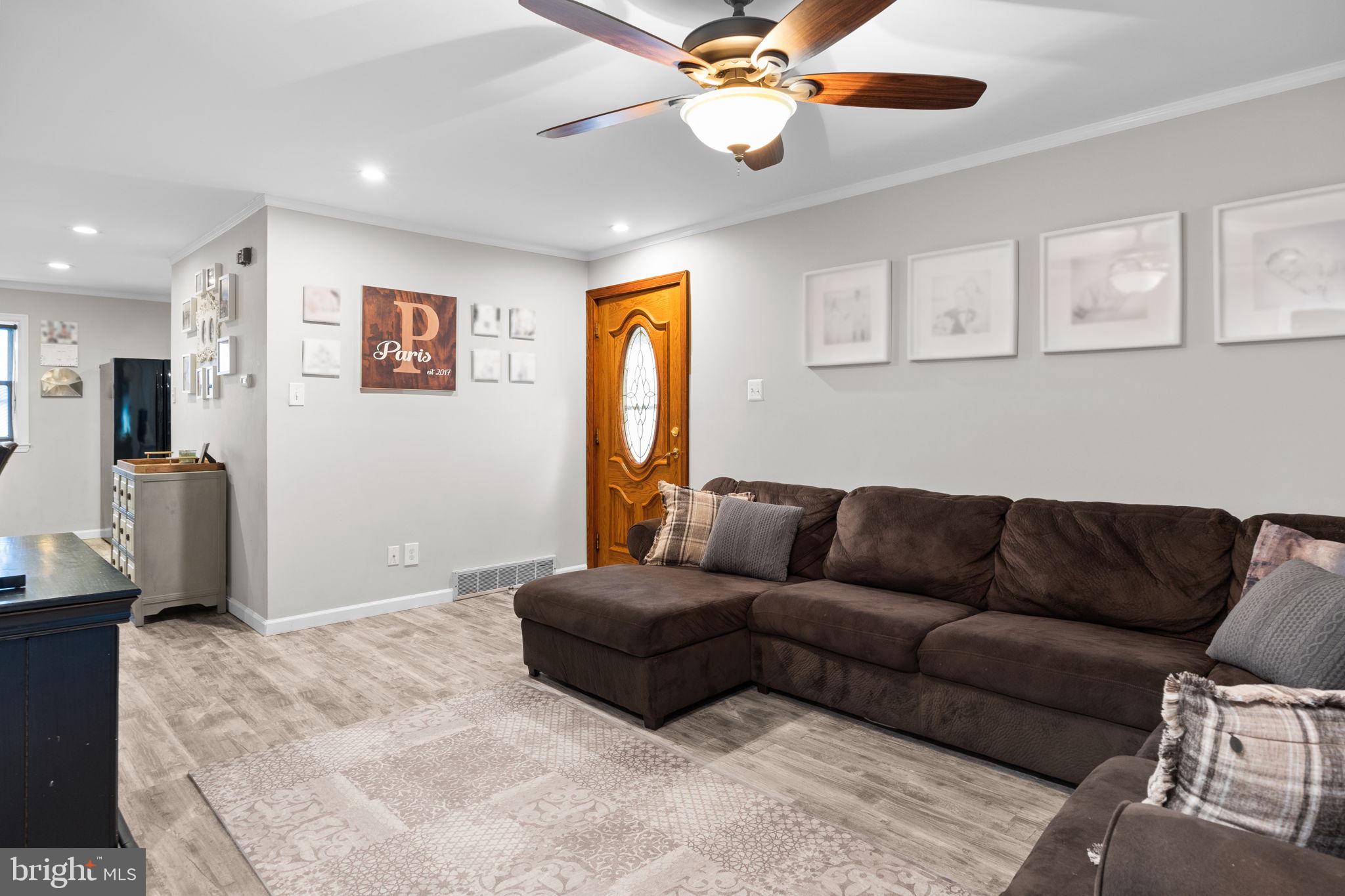 9974 Bridle Road Philadelphia, PA 19115 - Photo 6 of 33 Gallery Image 6