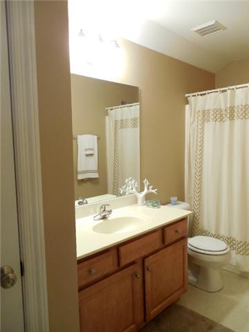 414 Conquest Road Murfreesboro, TN 37128 - Photo 13 of 18 Guest Bath With Linen Closet