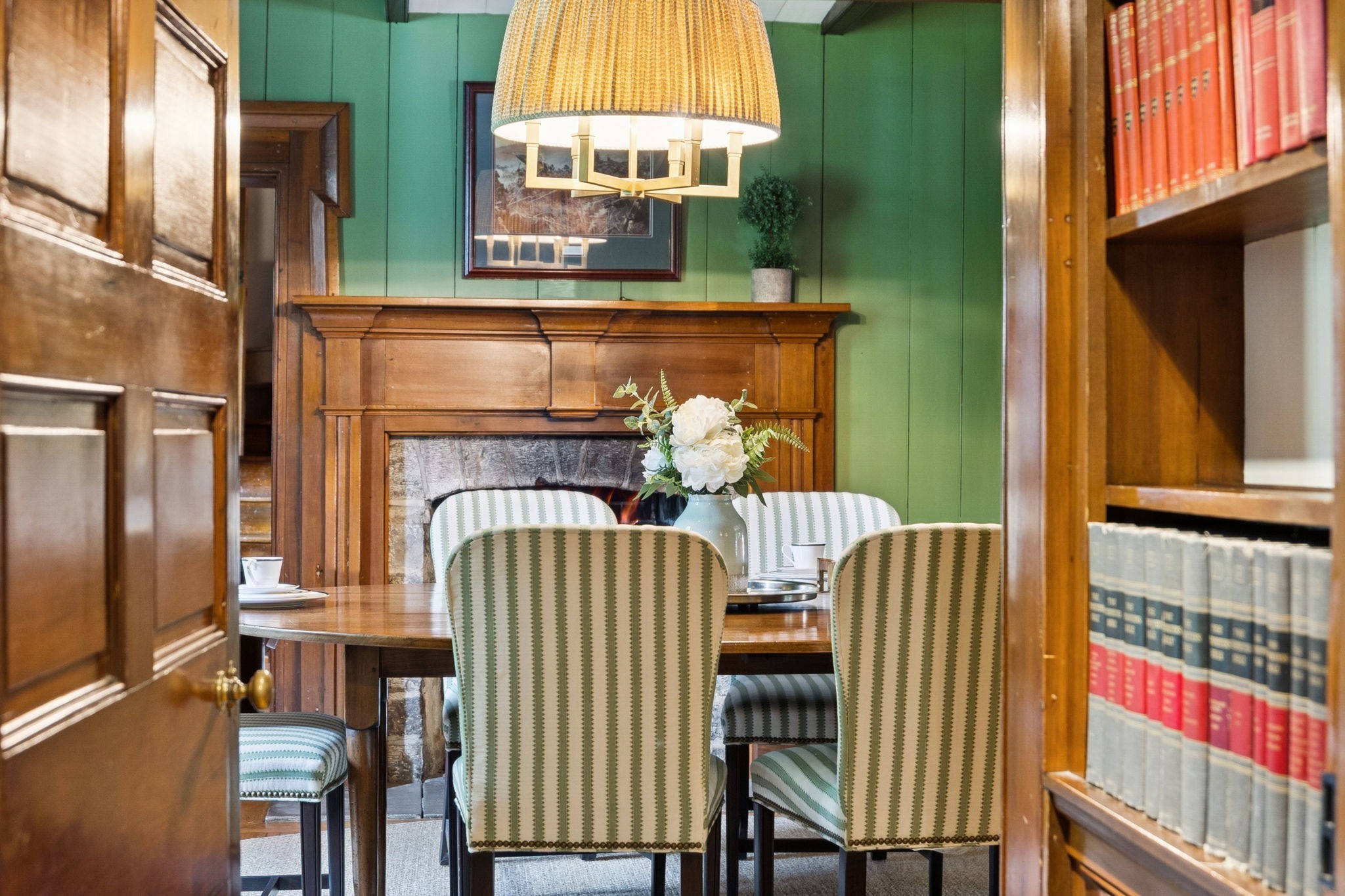 3507 Wimbledon Road Nashville, TN 37215 - Photo 10 of 50 a view of a bedroom with furniture and a window
