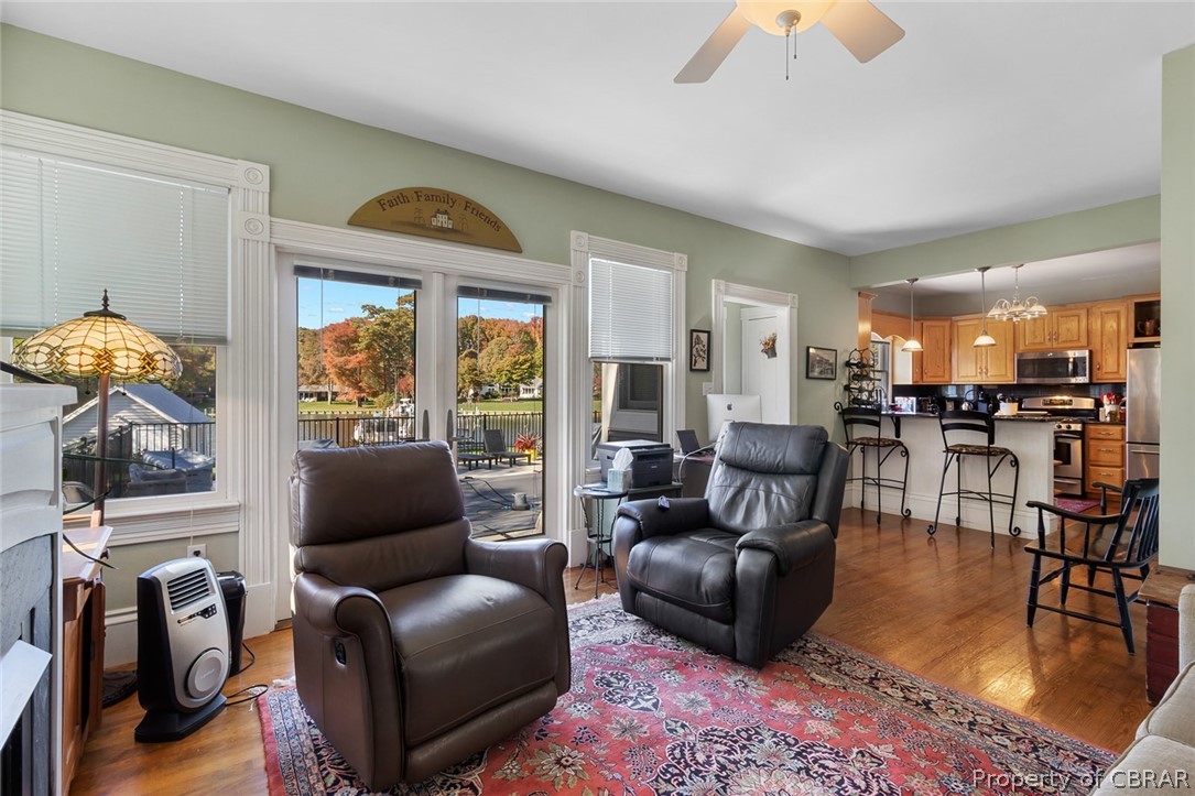 584 Main Street Reedville, VA 22539 - Photo 12 of 42