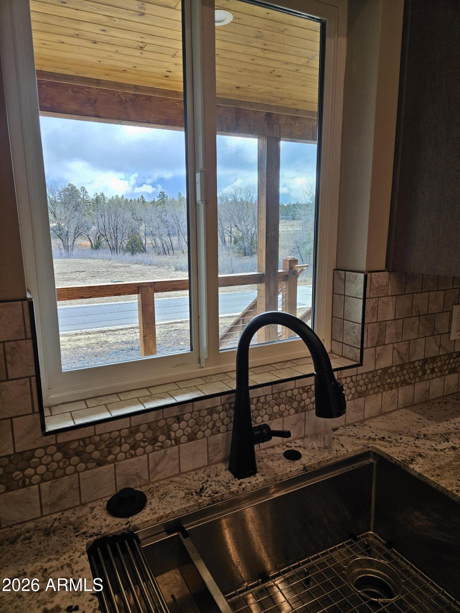 1380 Lakeside Trail Show Low, AZ 85901 - Photo 17 of 48 a sink with a bench