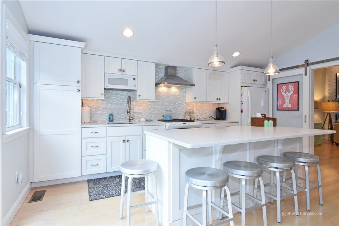 63 Camden Road Narragansett, RI 02882 - Photo 25 of 40