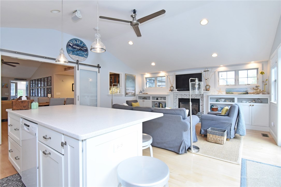 63 Camden Road Narragansett, RI 02882 - Photo 26 of 40