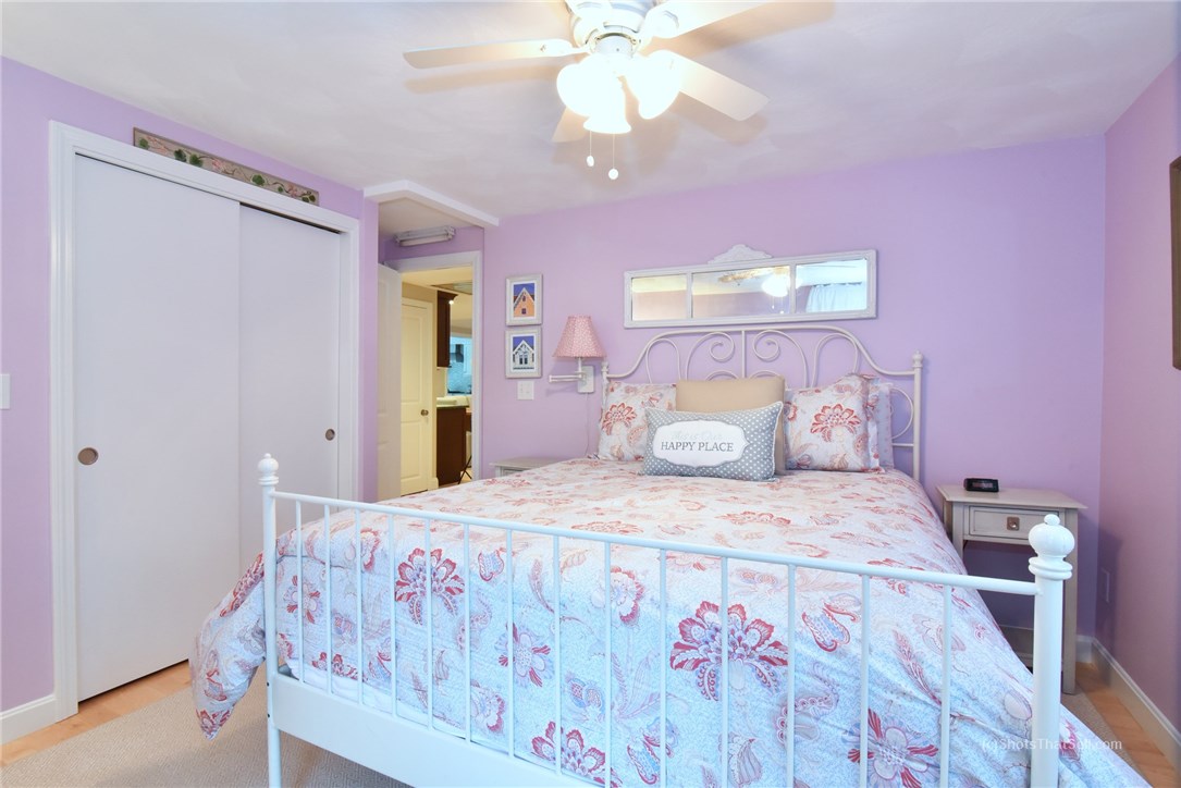 63 Camden Road Narragansett, RI 02882 - Photo 33 of 40
