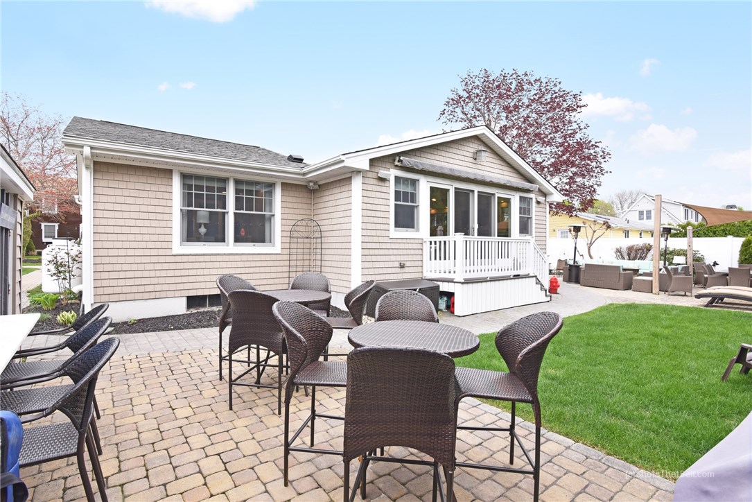 63 Camden Road Narragansett, RI 02882 - Photo 7 of 40