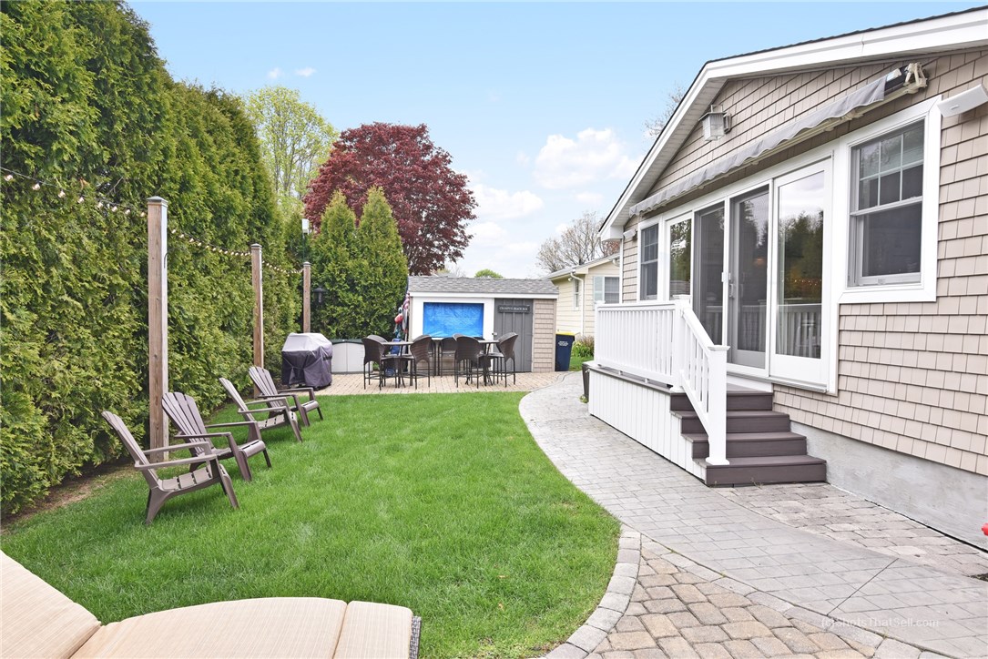 63 Camden Road Narragansett, RI 02882 - Photo 8 of 40