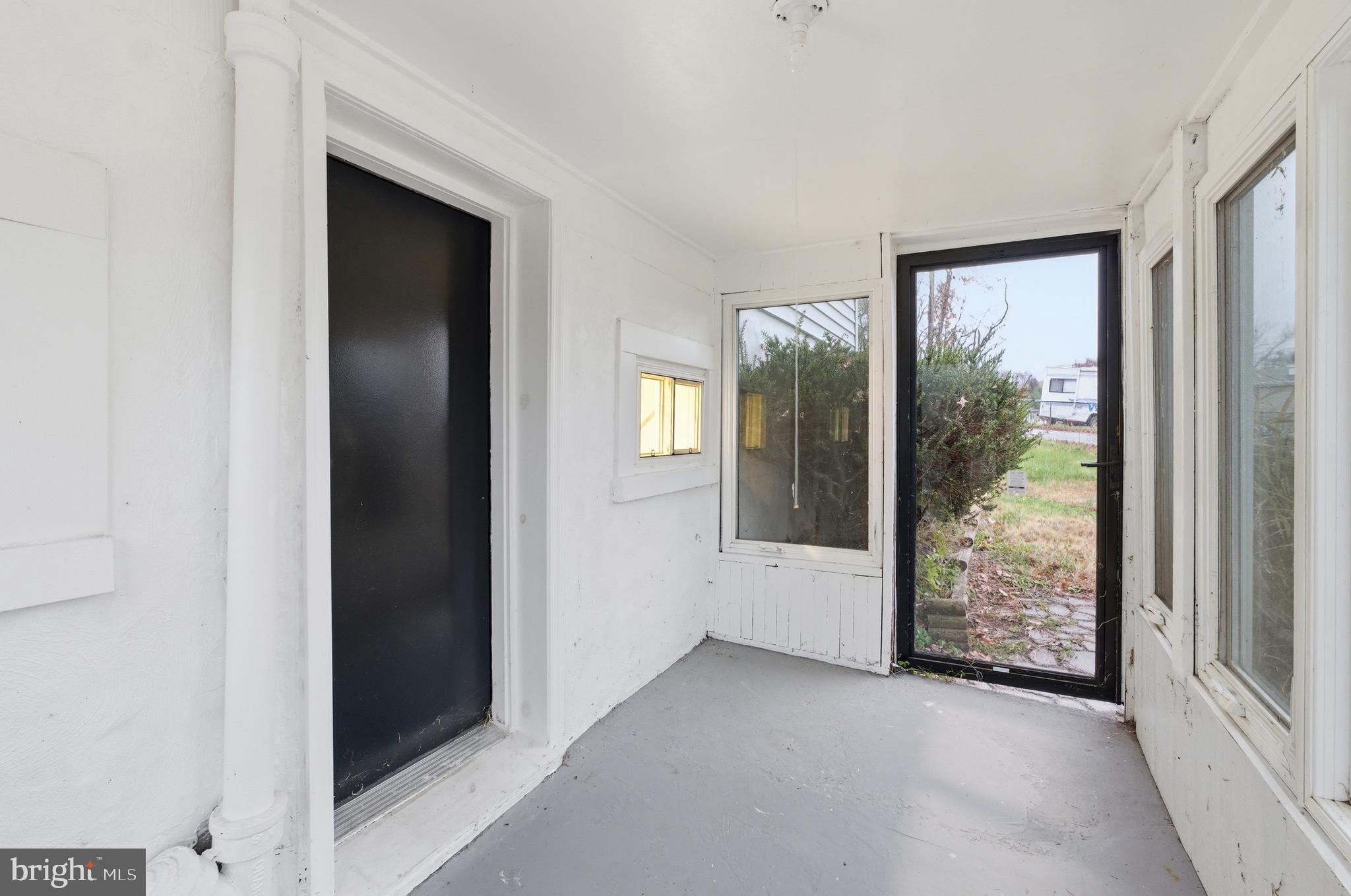 1 Beach Road Glen Burnie, MD 21060 - Photo 24 of 54 a view of entryway with window