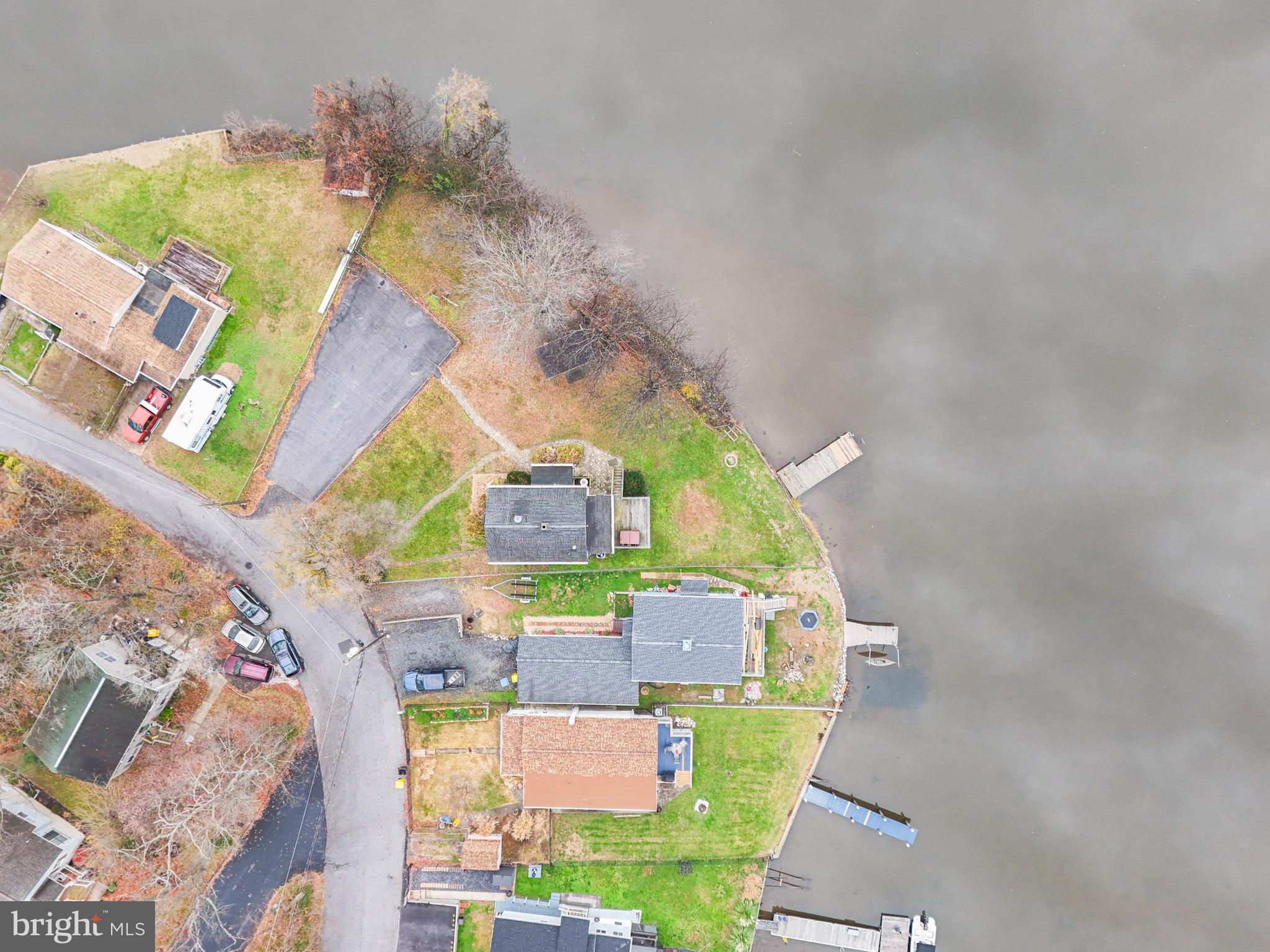 1 Beach Road Glen Burnie, MD 21060 - Photo 45 of 54 an aerial view of a house with a swimming pool