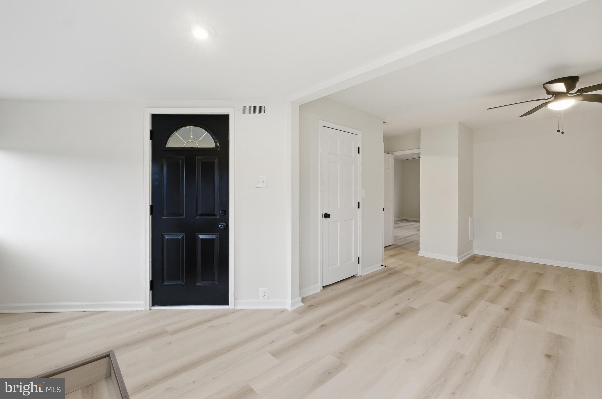 1 Beach Road Glen Burnie, MD 21060 - Photo 9 of 54 a view of an empty room