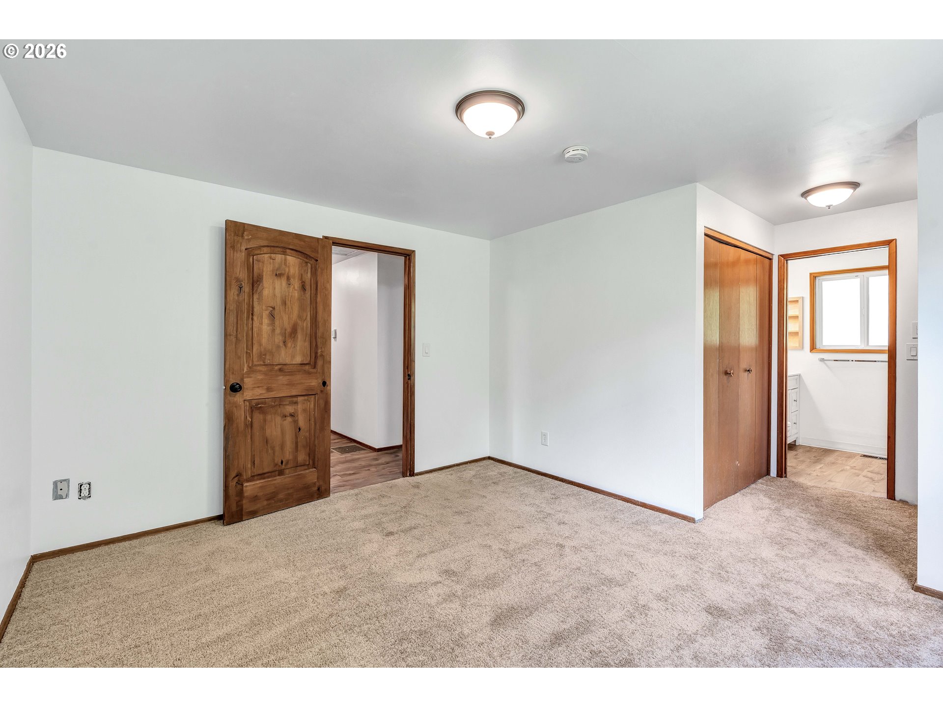 8025 Southwest Schiller Road Portland, OR 97225 - Photo 19 of 48