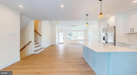 $825,000 | 29 East Hollywood Lane, Marmora, NJ 08223