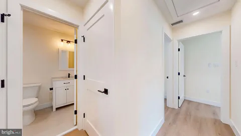 $825,000 | 29 East Hollywood Lane, Marmora, NJ 08223