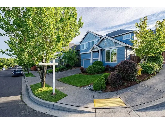 $629,000 | 12513 Southeast Blackstone Avenue, Happy Valley, OR 97086