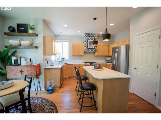 $629,000 | 12513 Southeast Blackstone Avenue, Happy Valley, OR 97086