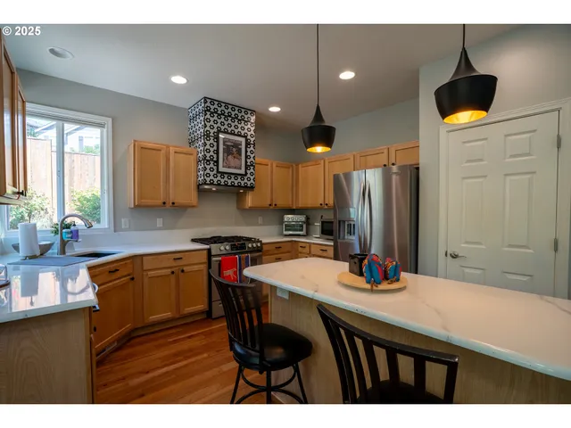 $629,000 | 12513 Southeast Blackstone Avenue, Happy Valley, OR 97086