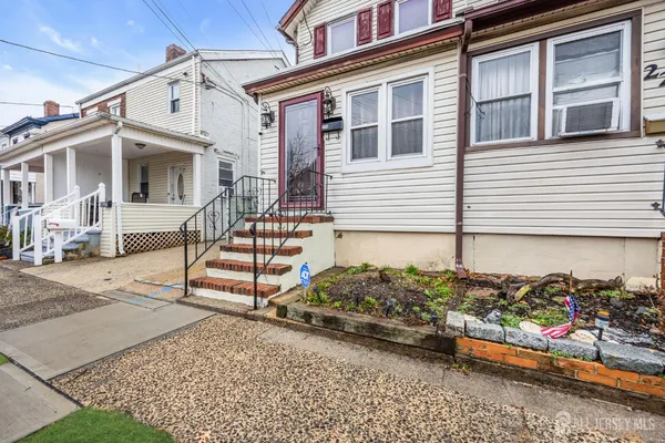 $375,000 | 224 2nd Street, South Amboy, NJ 08879