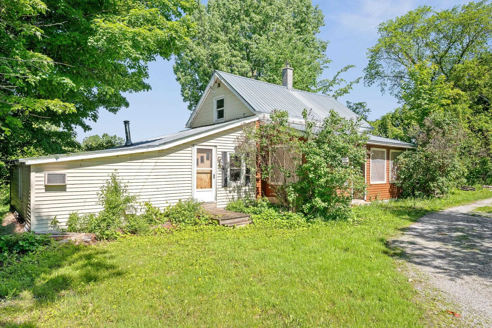 779 Brigham Road St. Albans Town, VT 05478 - Photo 3 of 44