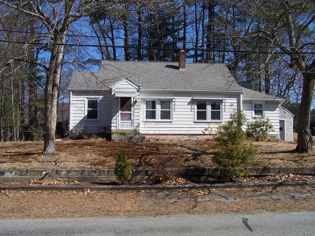 87 Killdeer Road Webster, MA 01570 - Photo 3 of 13 Gallery Image 3