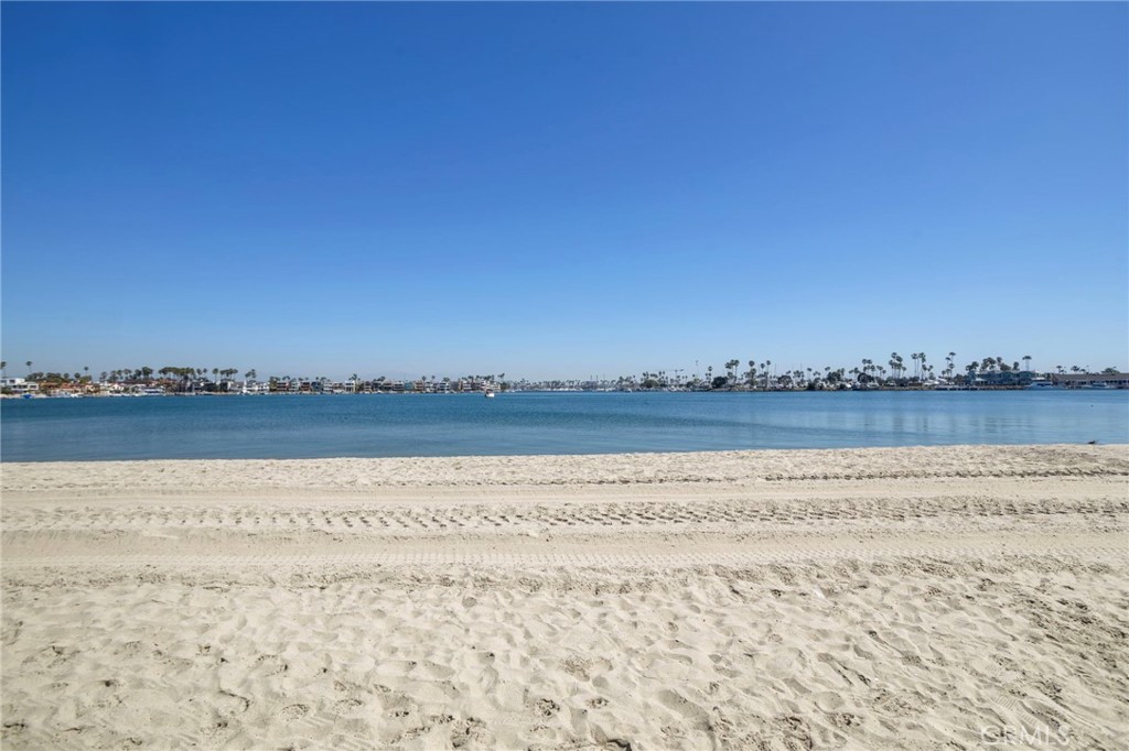 27 66th Place Long Beach, CA 90803 - Photo 44 of 56 a view of lake and mountain