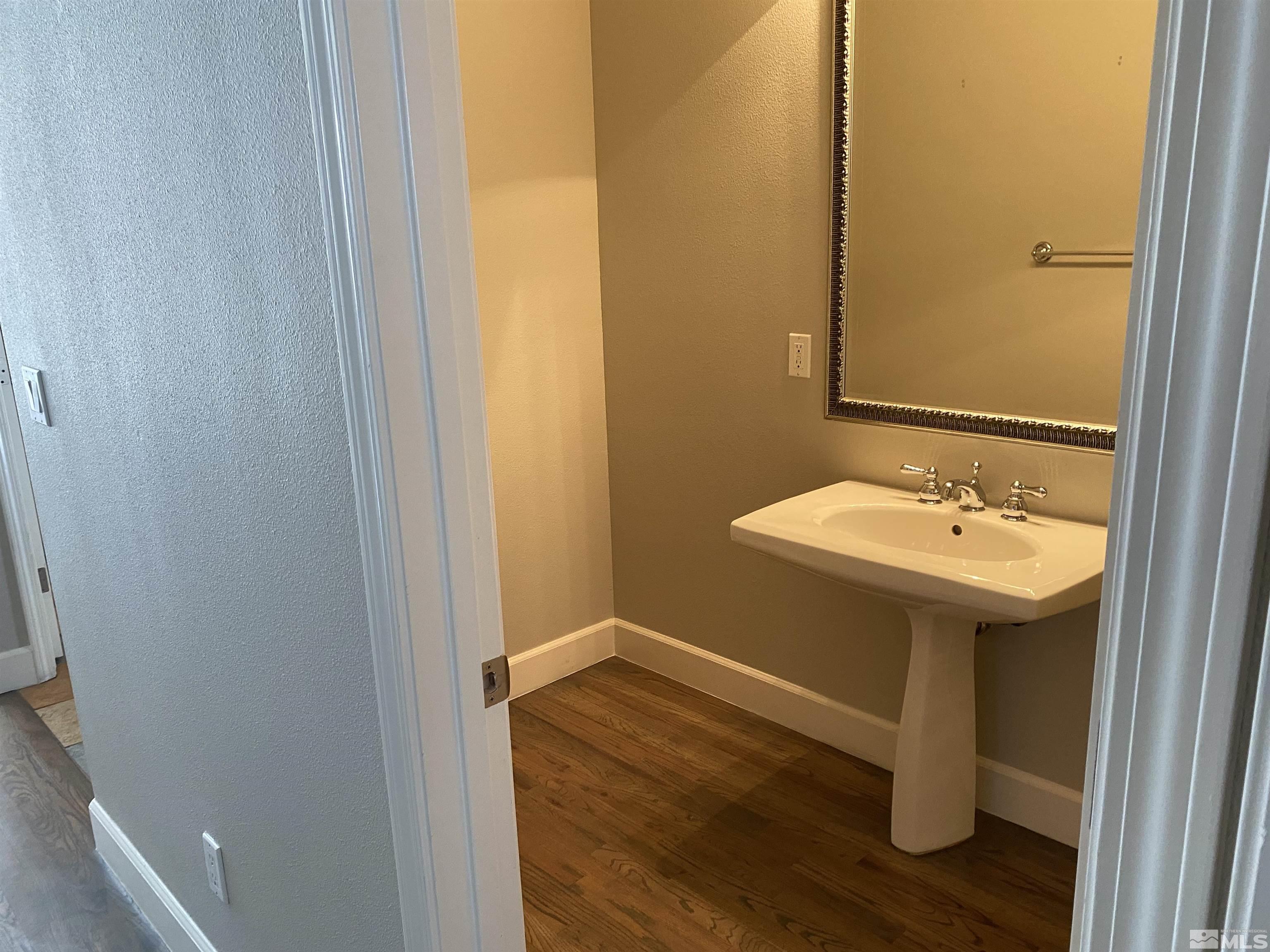 3305 Sierra Crest Way Reno, NV 89519 - Photo 13 of 30 Photo 13