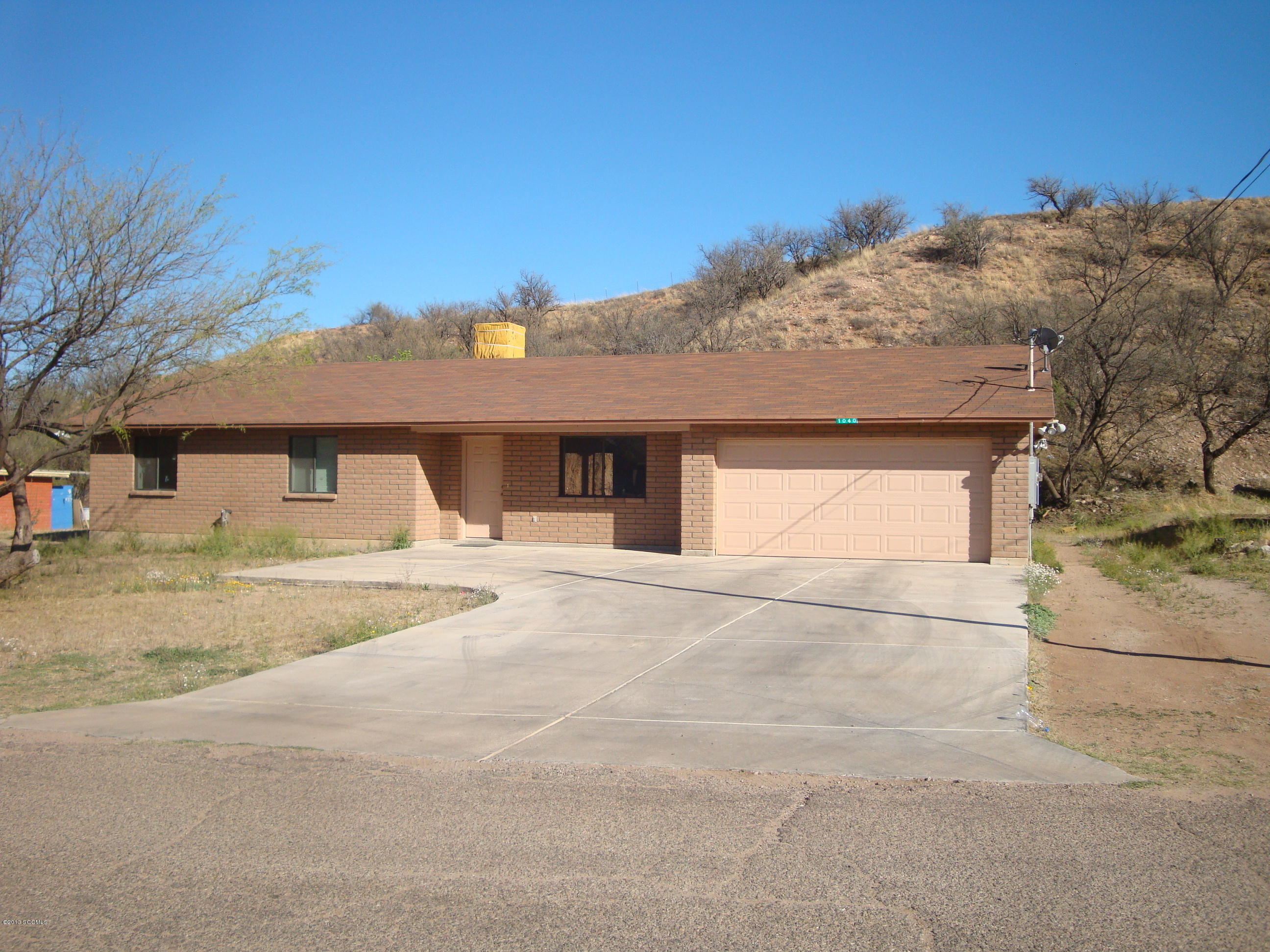1040 Circulo Golondrina Rio Rico, AZ 85648 - Photo 1 of 1
