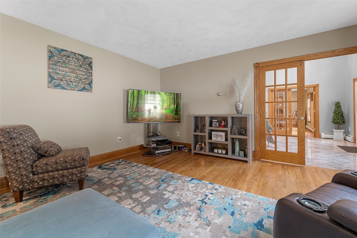 303 Crumm Road Vestal, NY 13850 - Photo 7 of 41